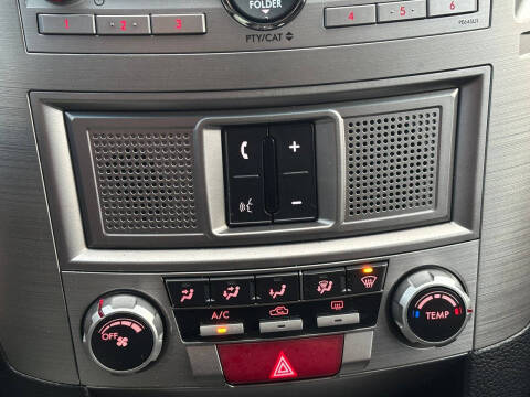 2010 Subaru Outback 2.5i Premium