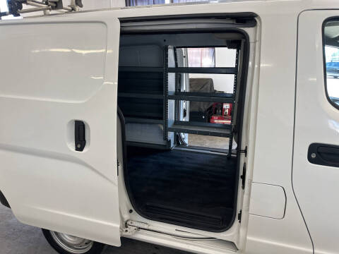 2017 Nissan NV200 S