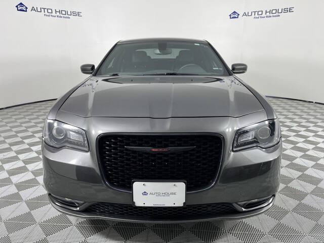 Used 2023 Chrysler 300 S with VIN 2C3CCABG9PH537626 for sale in Peoria, AZ