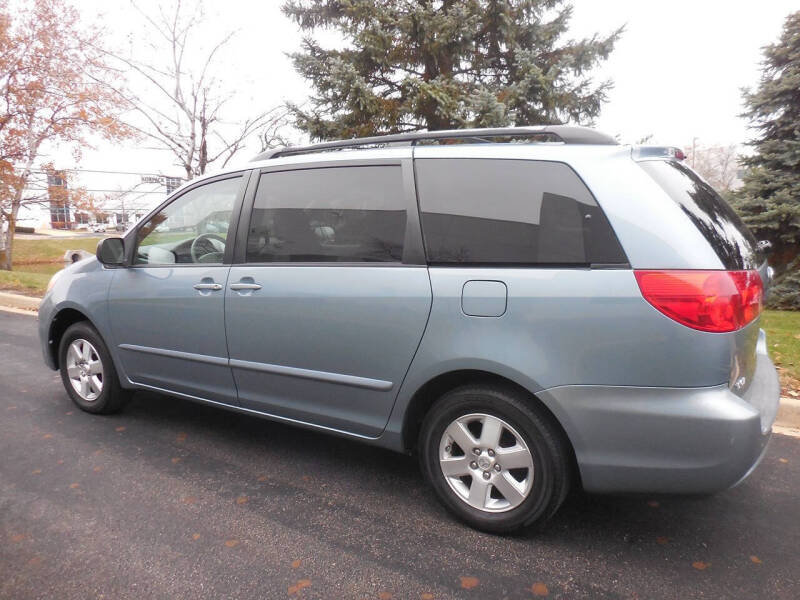 2008 Toyota Sienna LE 7-Passenger