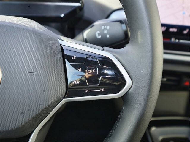 2025 Volkswagen ID.4 Pro