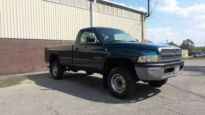 1994 Dodge Ram Pickup 2500 for sale at Car $mart in Masury OH