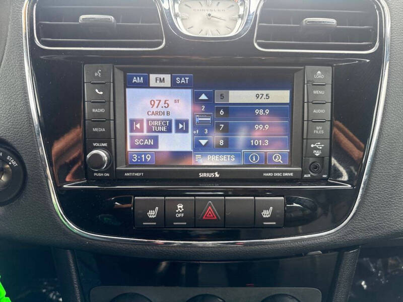 2012 Chrysler 200 Limited