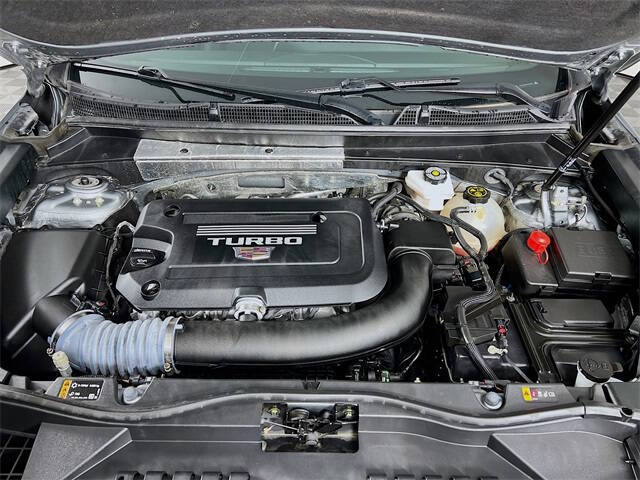 2024 Cadillac XT4 Premium Luxury