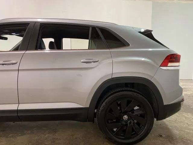 2025 Volkswagen Atlas Cross Sport SE 4Motion