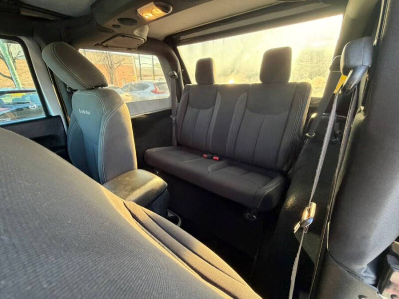 2018 Jeep Wrangler JK Sahara