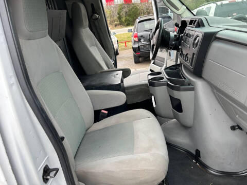2013 Ford E-Series E-150