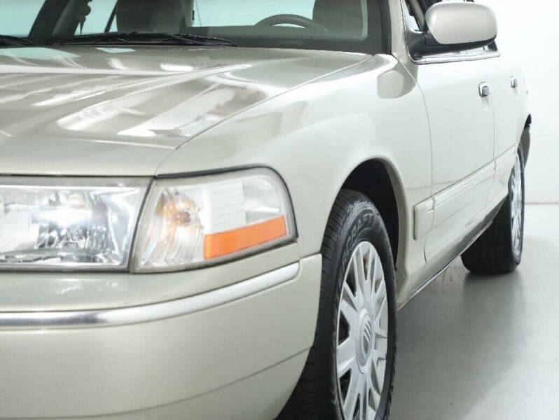 2005 Mercury Grand Marquis GS