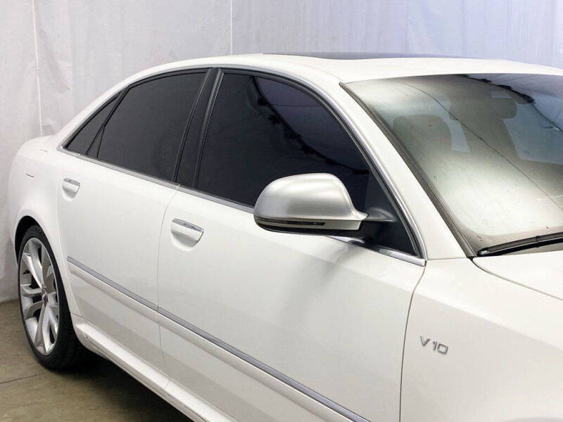 2008 Audi S8 quattro