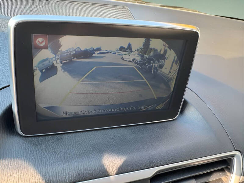 2015 Mazda MAZDA3 i Touring