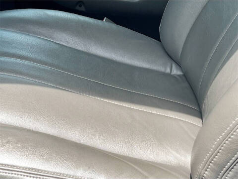 2023 Chevrolet Express 2500