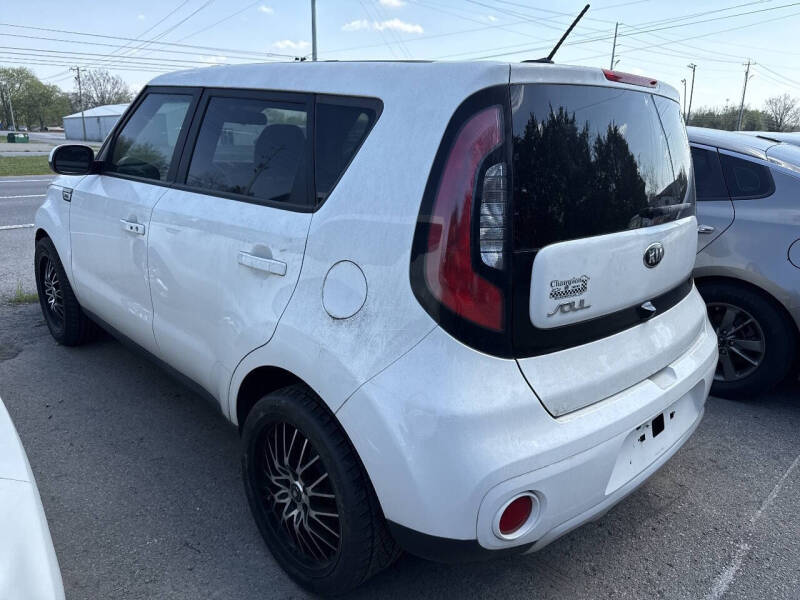 2018 Kia Soul +