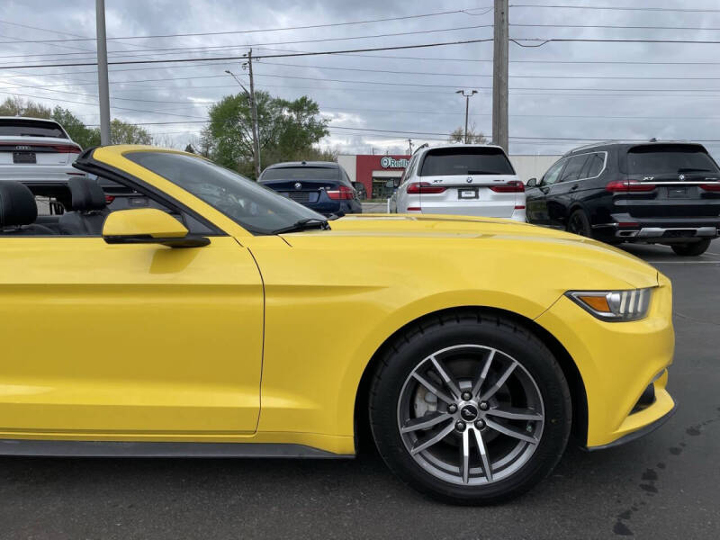 2017 Ford Mustang EcoBoost Premium