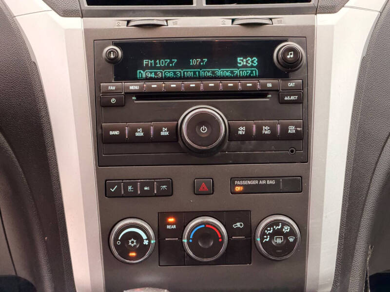 2011 Chevrolet Traverse LT