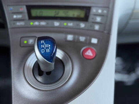 2014 Toyota Prius Two