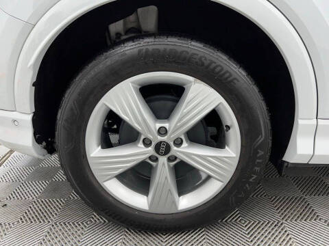 2023 Audi Q4 e-tron quattro Premium Plus 50