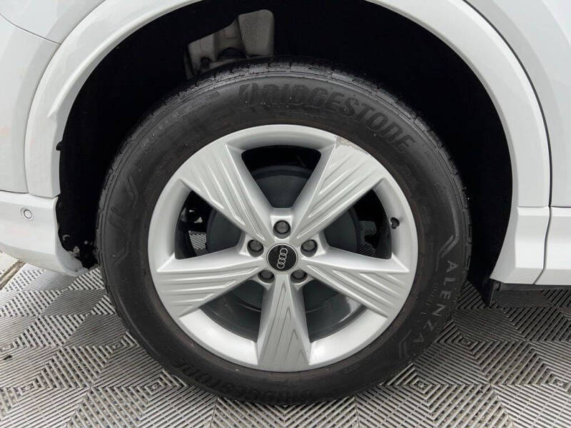 2023 Audi Q4 e-tron quattro Premium Plus 50