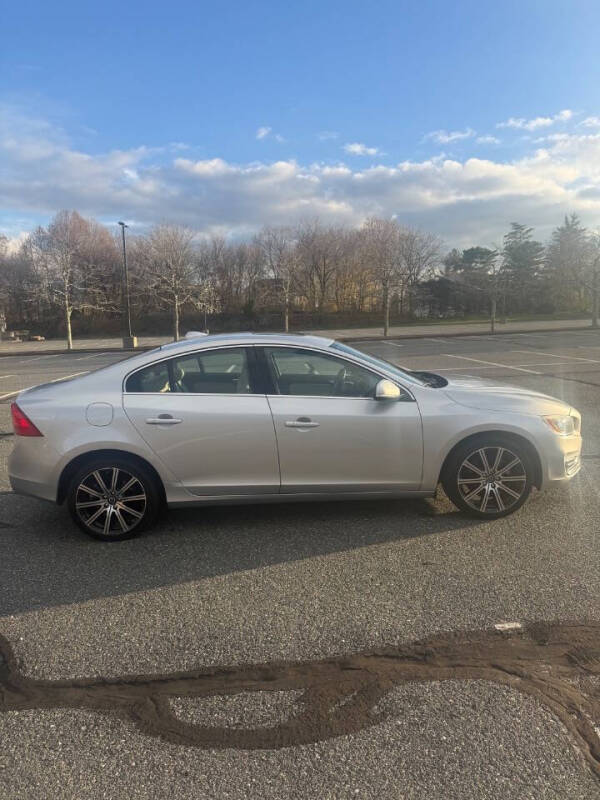 2015 Volvo S60 T5 Premier Plus