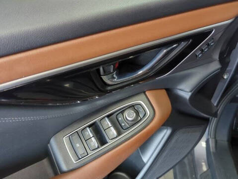 2022 Subaru Outback Touring XT