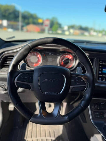 2016 Dodge Challenger SRT Hellcat