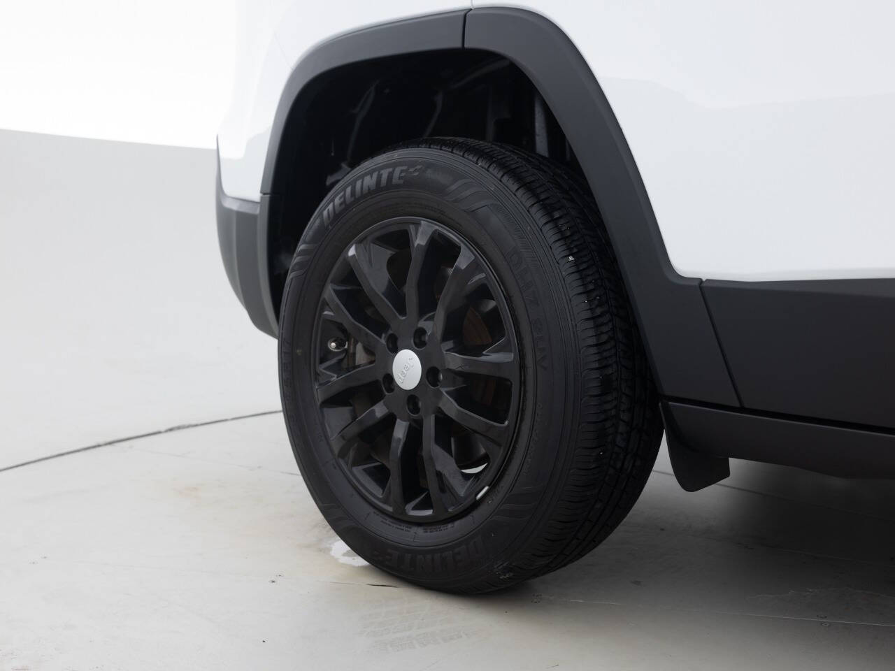 Used Car 2020 Jeep Cherokee  Latitude 4x4 4dr Suv For Sale Under $20,000 In Coal City, Illinois