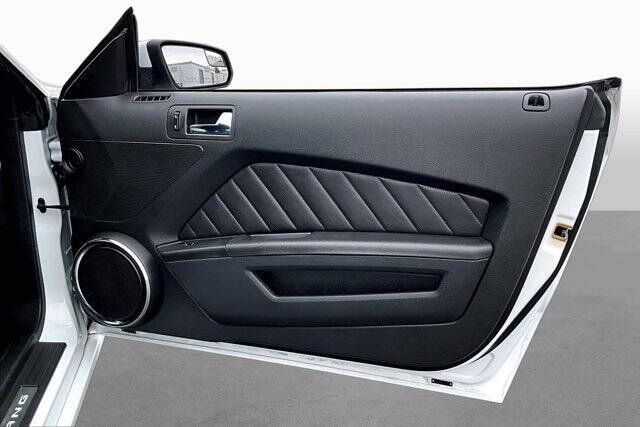 2014 Ford Mustang V6 Premium