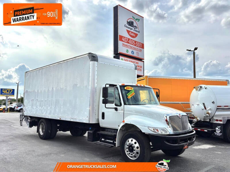 2019 International DuraStar 4300