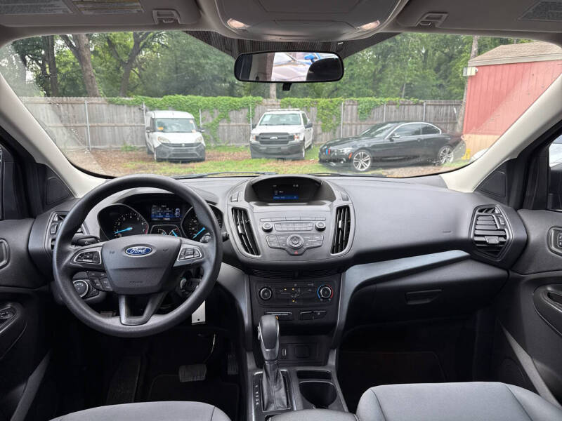 2019 Ford Escape S