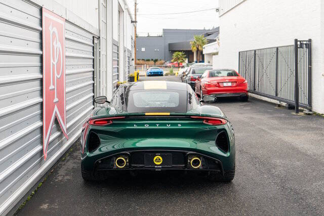 2026 Lotus Emira V6 SE