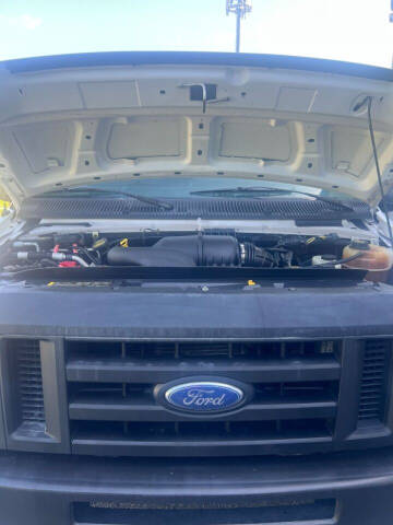 2013 Ford E-Series E-150