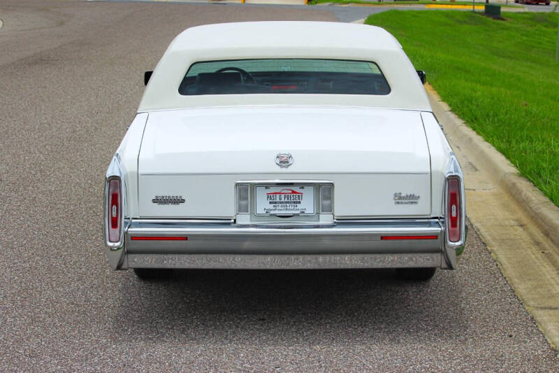 1990 Cadillac Brougham