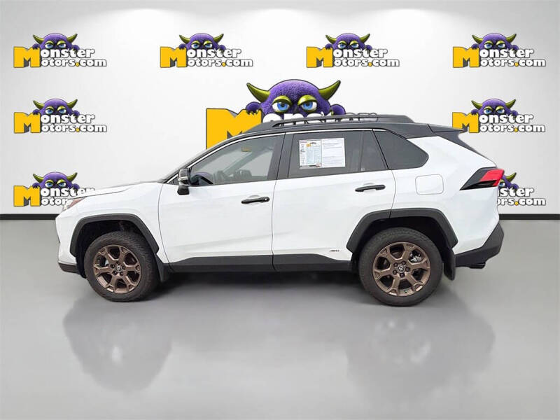 2025 Toyota RAV4 Hybrid Woodland Edition