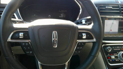 2019 Lincoln Continental Select