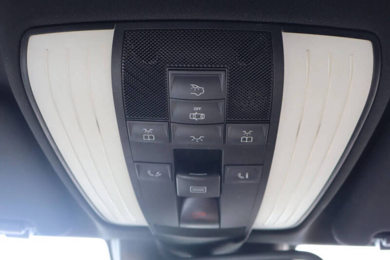 2012 Mercedes-Benz E-Class