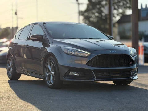 2017 Ford Focus ST