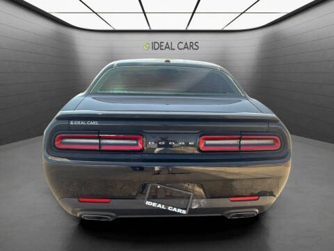 2017 Dodge Challenger R/T