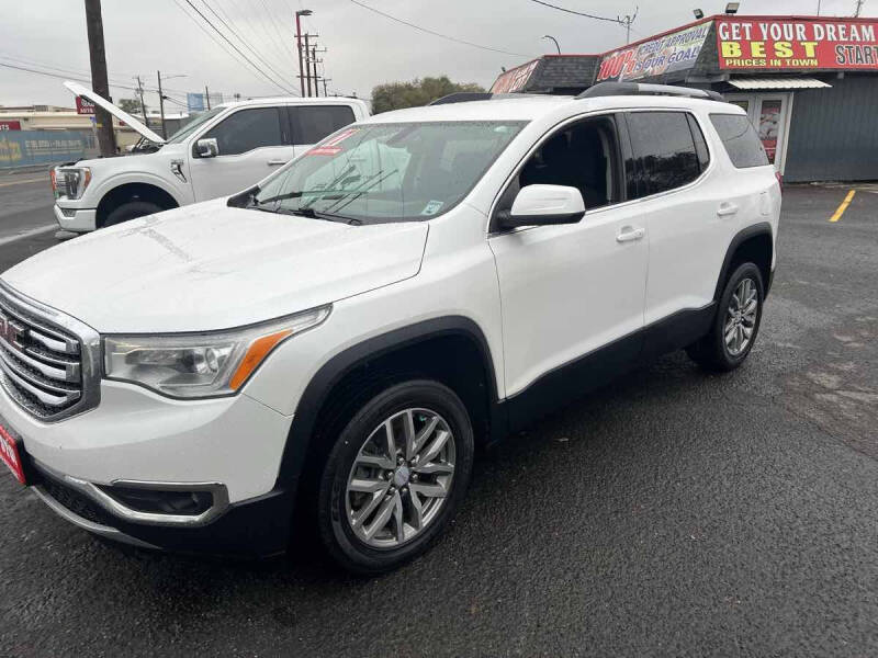 2017 GMC Acadia SLE-2