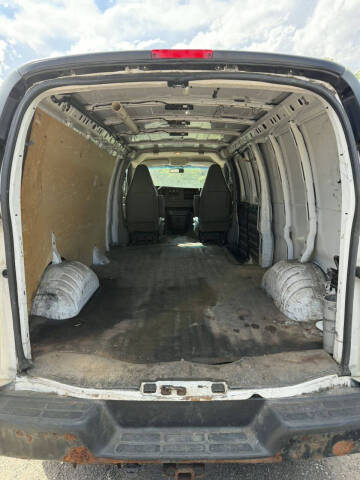 2016 Chevrolet Express 2500