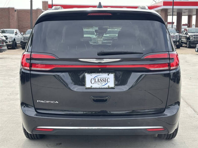 2021 Chrysler Pacifica Touring L
