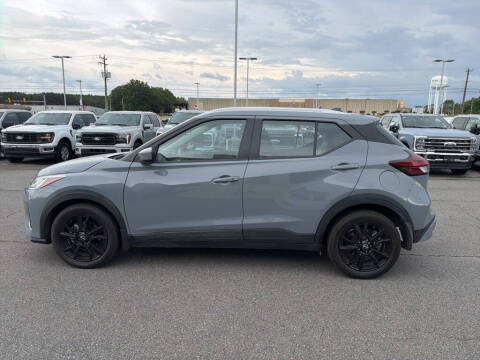 2024 Nissan Kicks SV