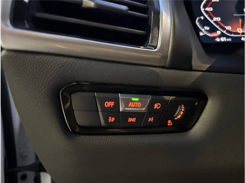 2019 BMW 8 Series M850i xDrive