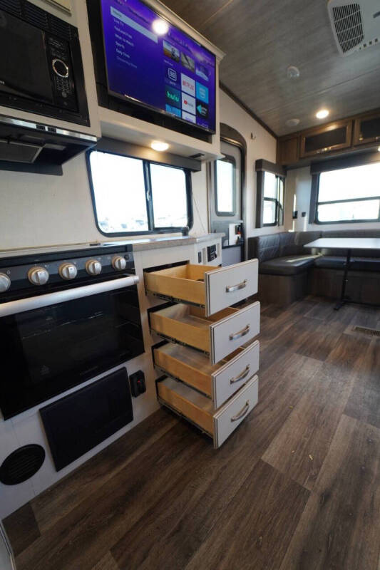 2021 Keystone RV Cougar 24 RDS