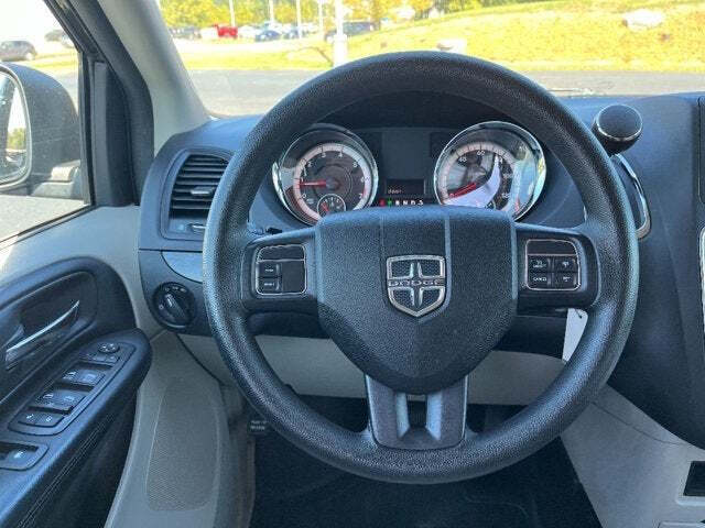 2015 Dodge Grand Caravan 16