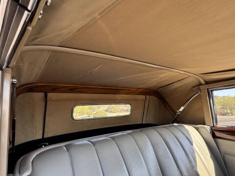 1932 Packard Deluxe 8