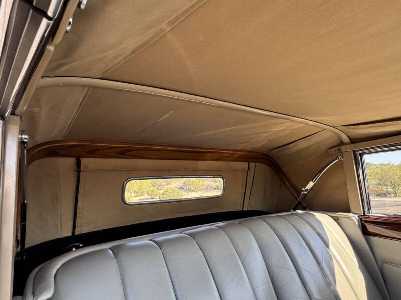 1932 Packard Deluxe 8