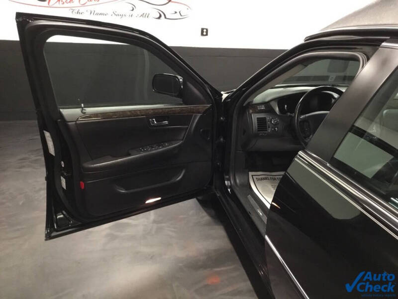 2011 Cadillac DTS Pro Coachbuilder Limo