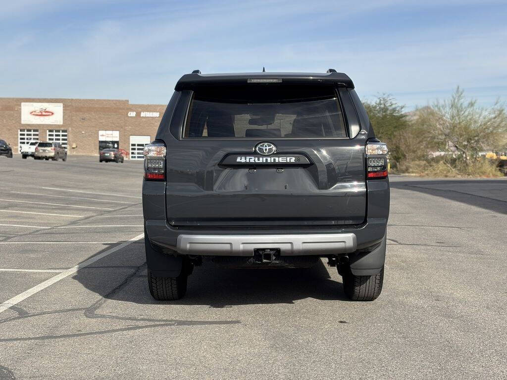 2024 Toyota 4Runner 8