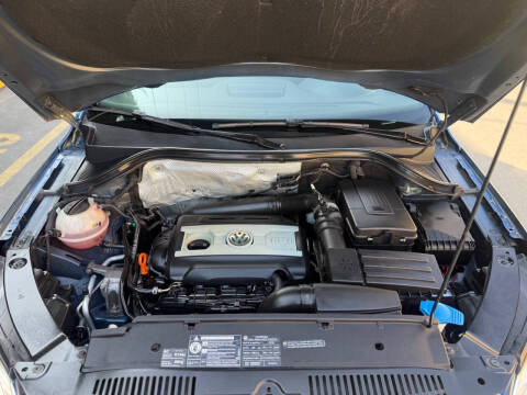 2009 Volkswagen Tiguan SE 4Motion