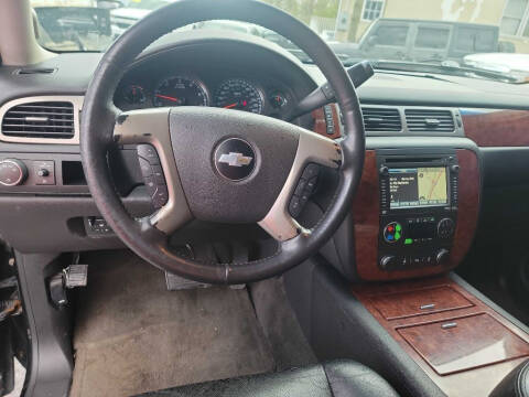 2013 Chevrolet Suburban LTZ