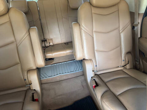 2016 Cadillac Escalade Platinum